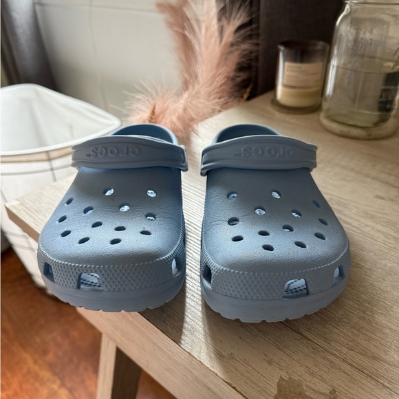 Crocs - Picture 2 of 3